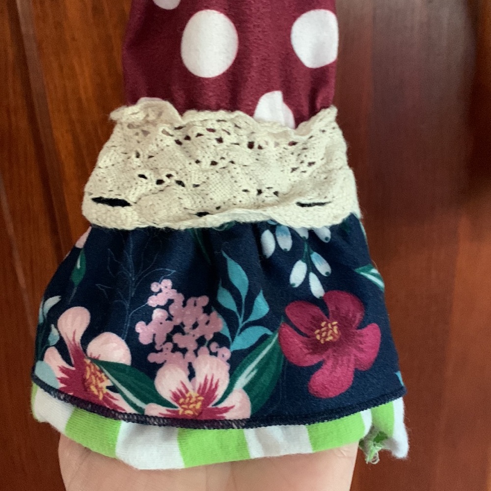 Girls boutique outfit. - Picture 4 of 6